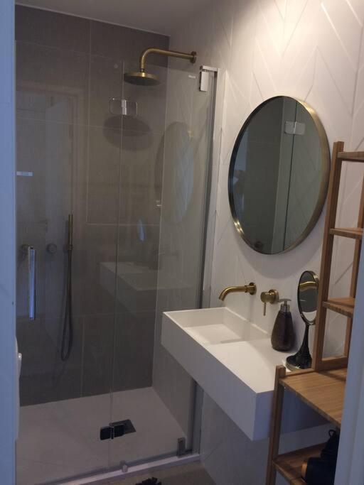 Lovely Refurbished Apartment Nice Eksteriør bilde
